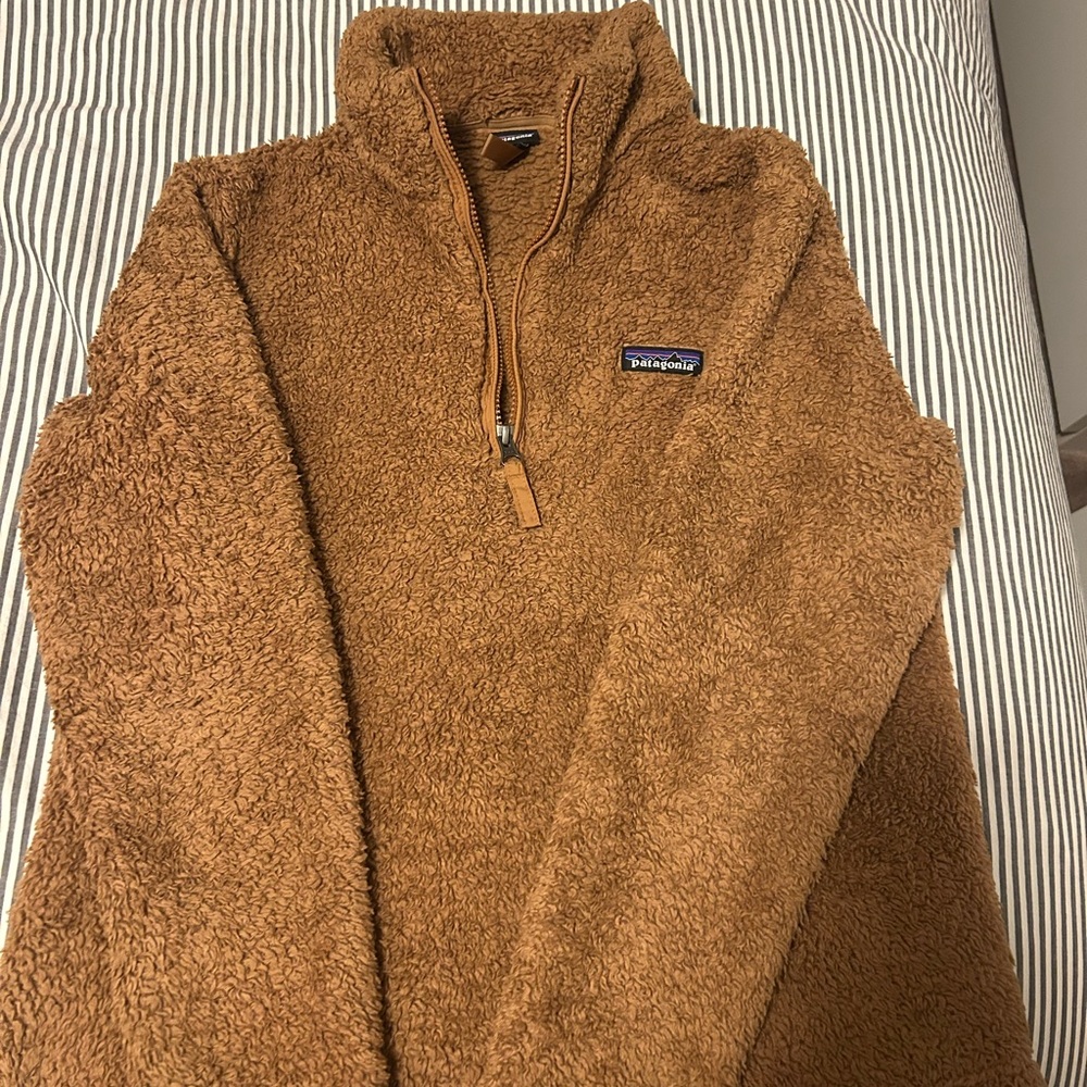 Patagonia Women's Tan Zip-Up Sweater